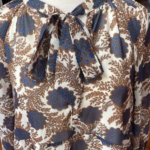 Hayden Los Angeles floral dress. Brown and blue. Size Medium.